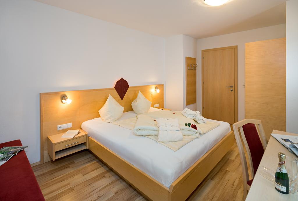 Aparthotel Alpendiamant Serfaus Wachter Gmbh Екстериор снимка
