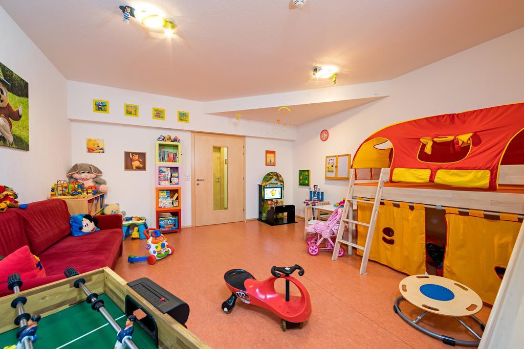 Aparthotel Alpendiamant Serfaus Wachter Gmbh Екстериор снимка